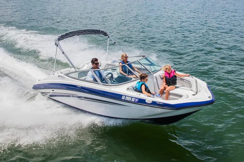 The Image of 2023-Yamaha-Boats-SX190-MarineMax - 0