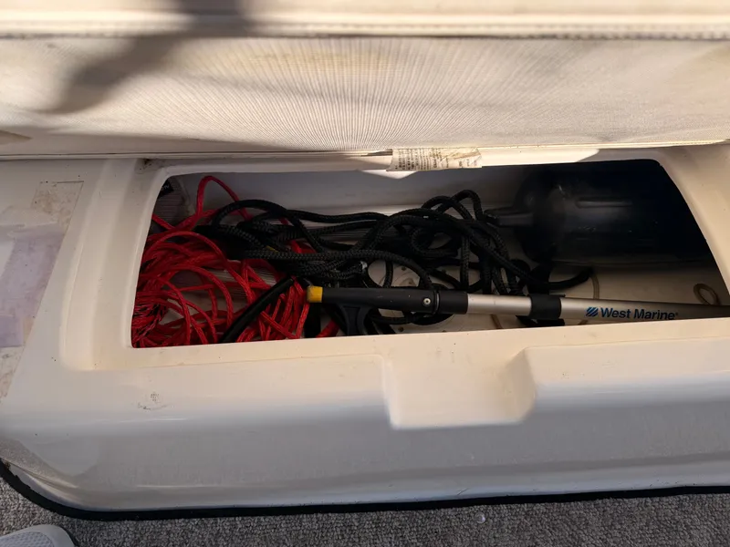 Slide: The Image of Sea Ray 290 Sundancer 2007 - 17