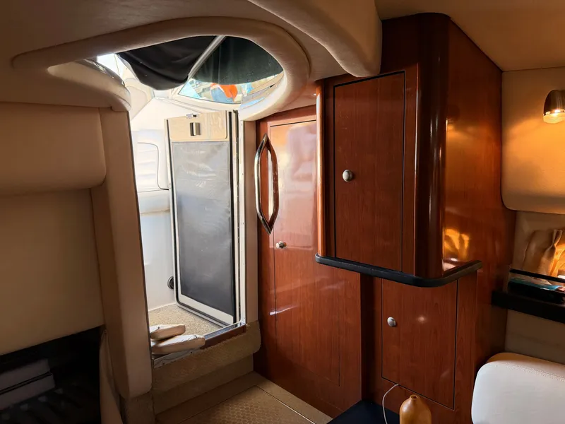 Slide: The Image of Sea Ray 290 Sundancer 2007 - 32