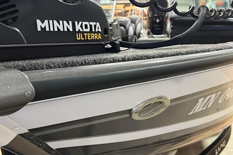 Slide: The Image of 2023 Lund 2175 Pro-V boat with Minn Kota Ulterra motor, close-up view. - 50