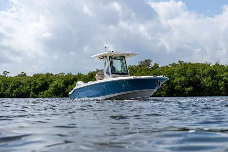Slide: The Image of Boston Whaler 280 Dauntless 2026 - 19