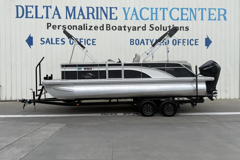 The Image of 2020 Bennington 22 SSRFBXP pontoon boat at Delta Marine Yacht Center. - 0