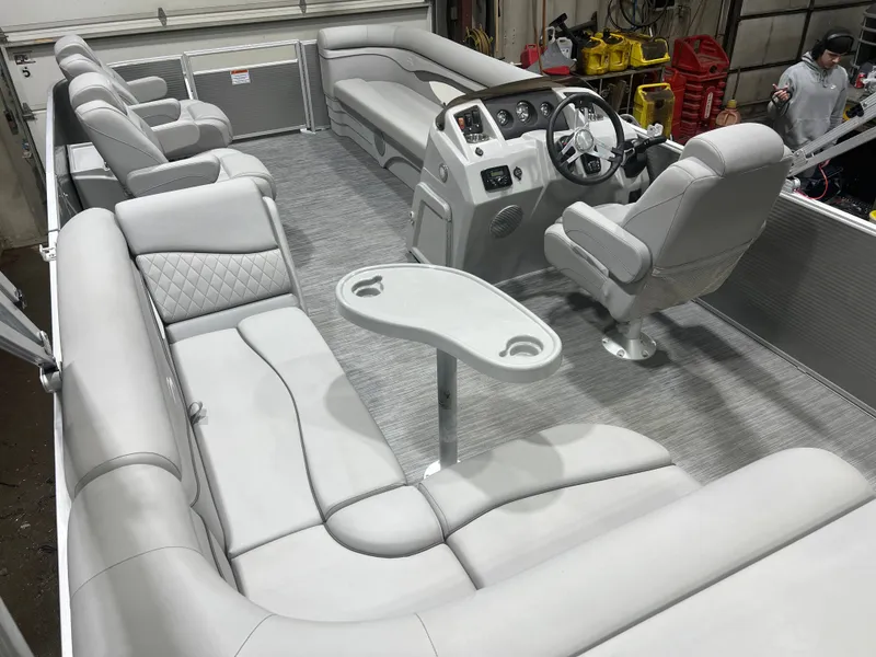 Slide: The Image of Bennington 21 SLCP Pontoon 2023 - 25