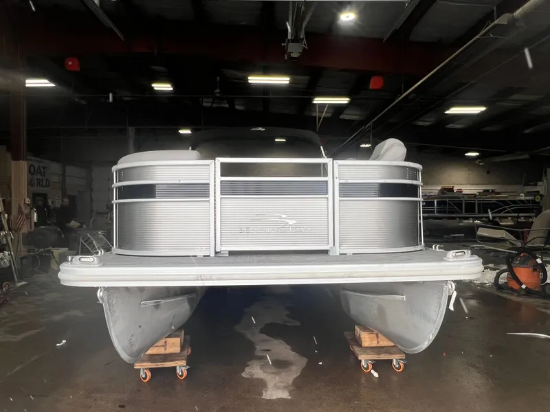 Slide: The Image of Bennington 21 SLCP Pontoon 2023 - 39