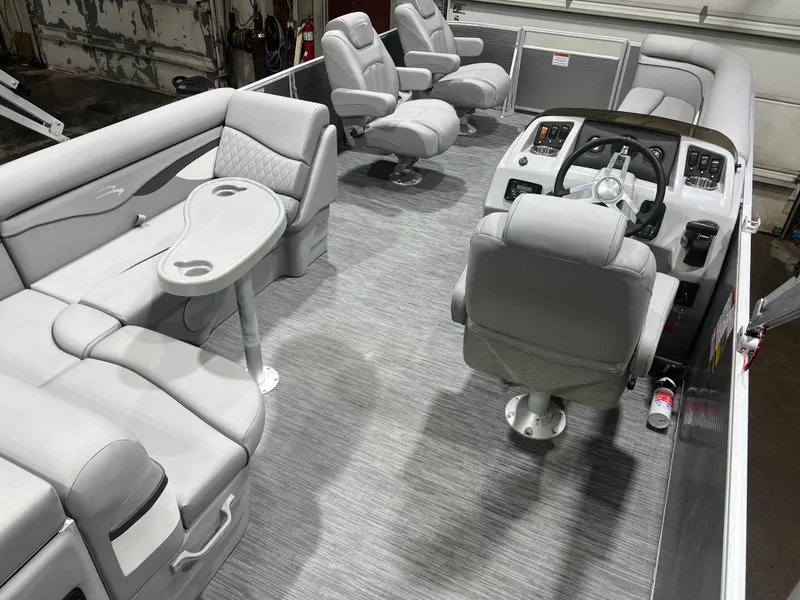 Slide: The Image of Bennington 21 SLCP Pontoon 2023 - 6