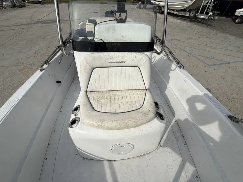 Slide: The Image of Triumph 170CC 2008 - 13