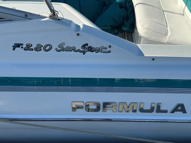 Slide: The Image of Formula 280 Sun Sport 1997 - 3