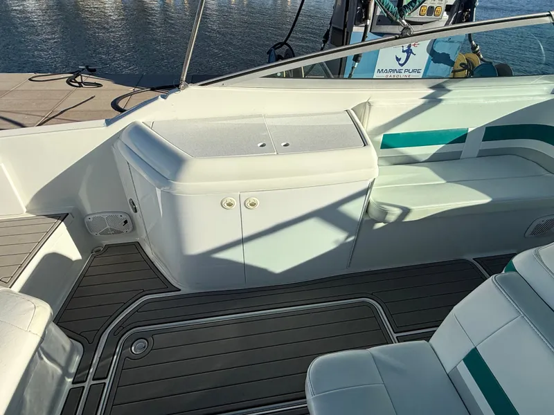 Slide: The Image of Formula 280 Sun Sport 1997 - 9