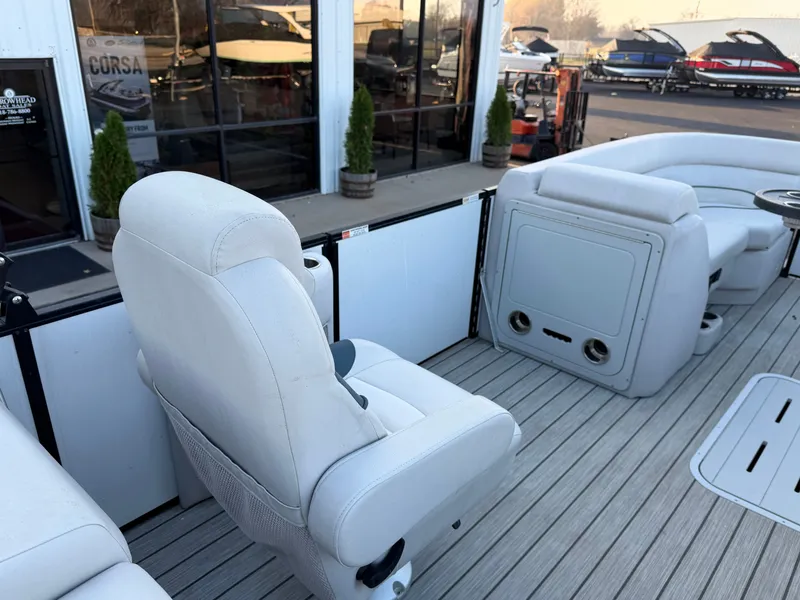 Slide: The Image of G3 322SS Select 2023 - 18