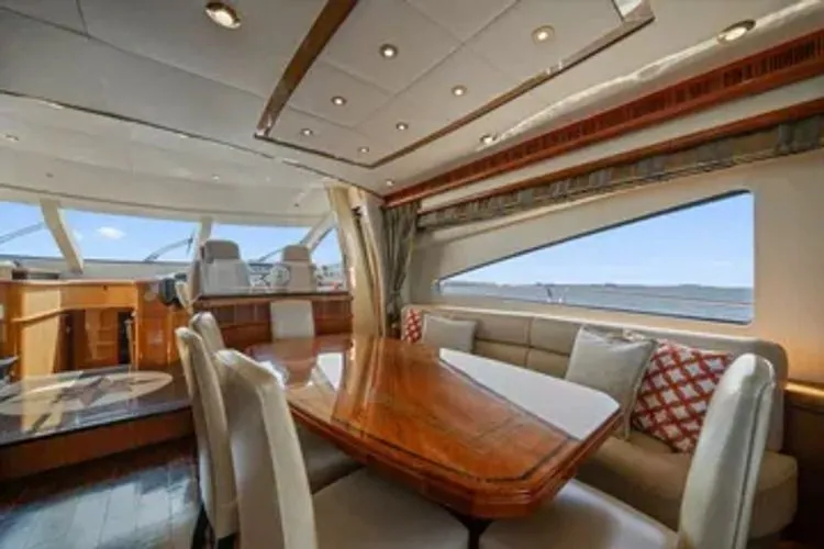 Slide: The Image of 2005 Sunseeker 82 Yacht - Image 13 - 13