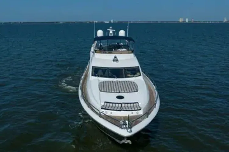Slide: The Image of 2005 Sunseeker 82 Yacht - Image 5 - 5