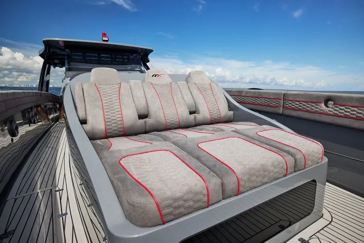 Slide: The Image of 2024 Midnight Express 52 Vitesse - Image 22 - 22