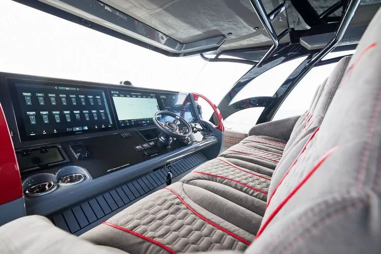 Slide: The Image of 2024 Midnight Express 52 Vitesse - Image 37 - 37