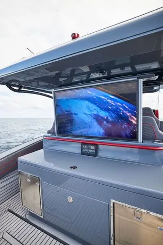 Slide: The Image of 2024 Midnight Express 52 Vitesse - Image 41 - 41