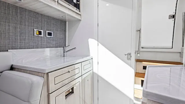Slide: The Image of HCB 48 Campeon 2025 - 104