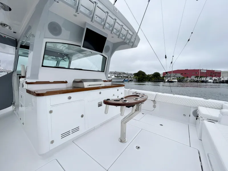 Slide: The Image of HCB 48 Campeon 2025 - 50