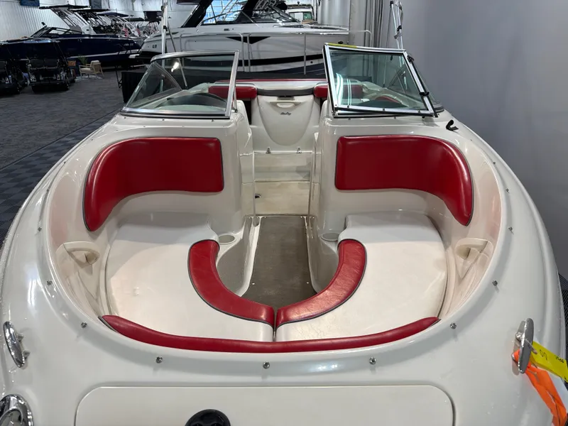 Slide: The Image of Sea Ray 205 Sport 2006 - 10