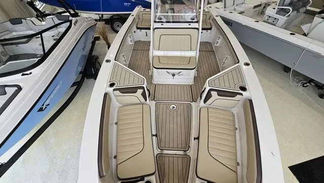 Slide: The Image of Yamaha 210 FSH Sport 2025 - 12