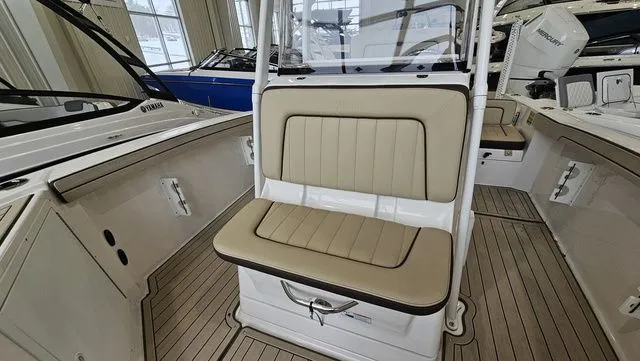 Slide: The Image of Yamaha 210 FSH Sport 2025 - 15