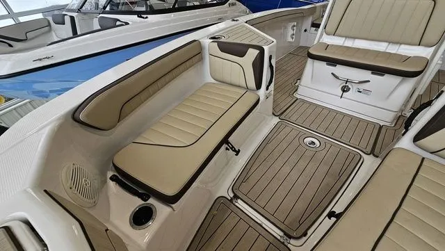 Slide: The Image of Yamaha 210 FSH Sport 2025 - 14