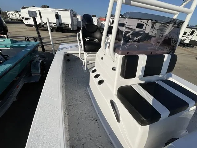 Slide: The Image of Majek 22 XTREME 2026 - 13