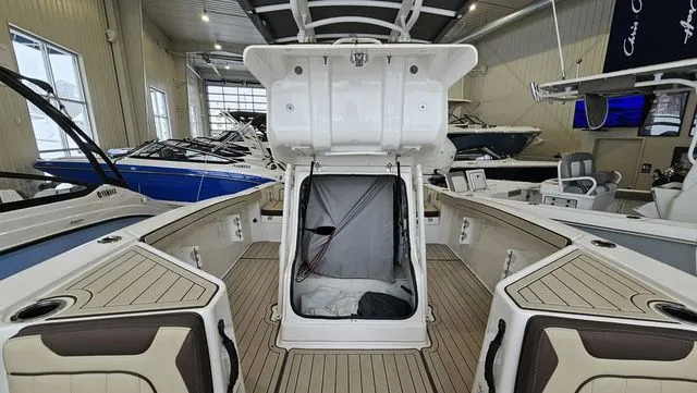 Slide: The Image of Yamaha 210 FSH Sport 2025 - 17