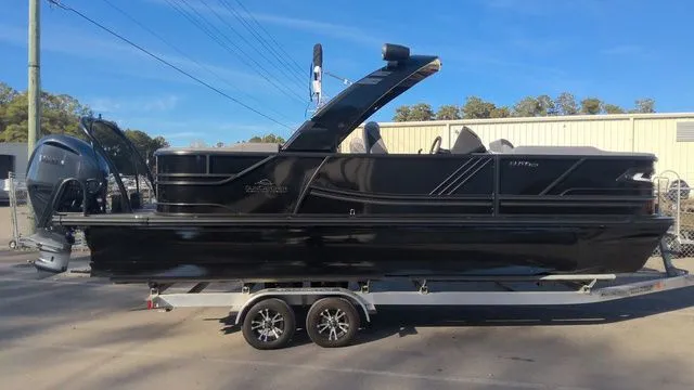 The Image of SunCatcher ELITE 324RC 2026 - 1