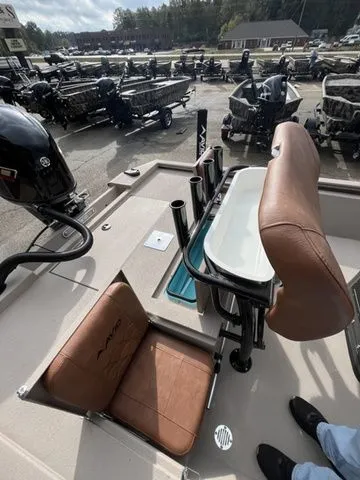 Slide: The Image of Avid 19 FSX 2026 - 14