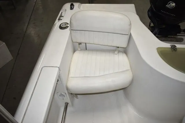 Slide: The Image of Sea Pro 196 Center Console 2006 - 35