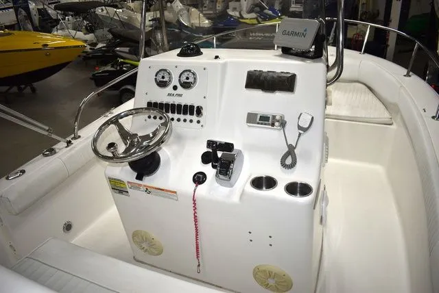 Slide: The Image of Sea Pro 196 Center Console 2006 - 41