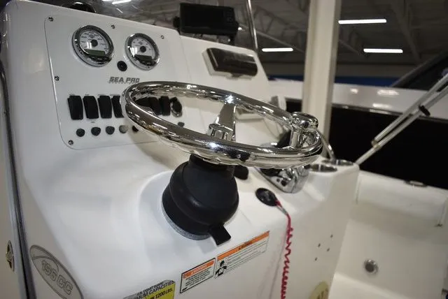 Slide: The Image of Sea Pro 196 Center Console 2006 - 52