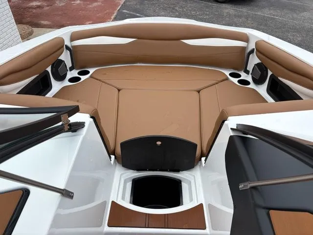 Slide: The Image of Axis Wake Research A Series A200 2026 - 8