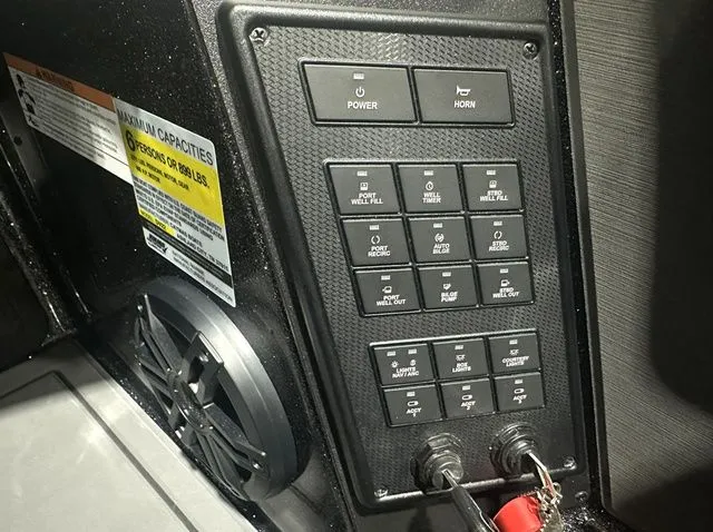 Slide: The Image of Caymas DV 22 2026 - 31