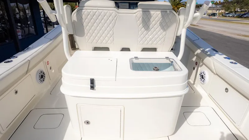 Slide: The Image of World Cat 325CC 2026 - 16