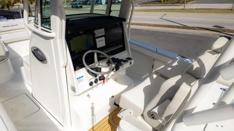 Slide: The Image of World Cat 325CC 2026 - 24