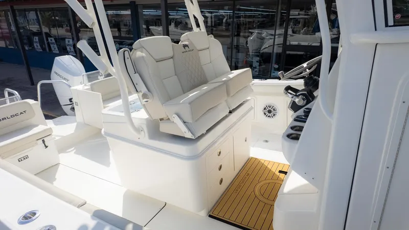 Slide: The Image of World Cat 325CC 2026 - 25