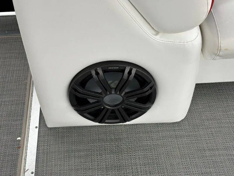 Slide: The Image of Speaker in a 2008 JC 246 IO boat. - 34