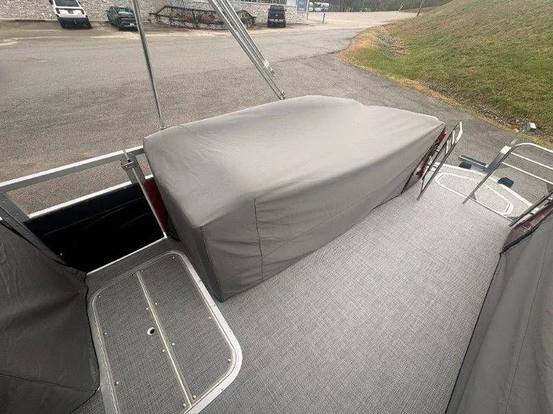 Slide: The Image of JC Manufacturing 246 IO 2008 - 77