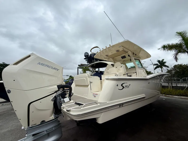 The Image of Scout 305 LXF 2026 - 0