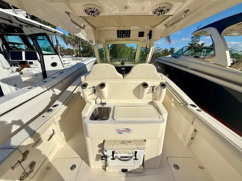 Slide: The Image of Scout 305 LXF 2026 - 5