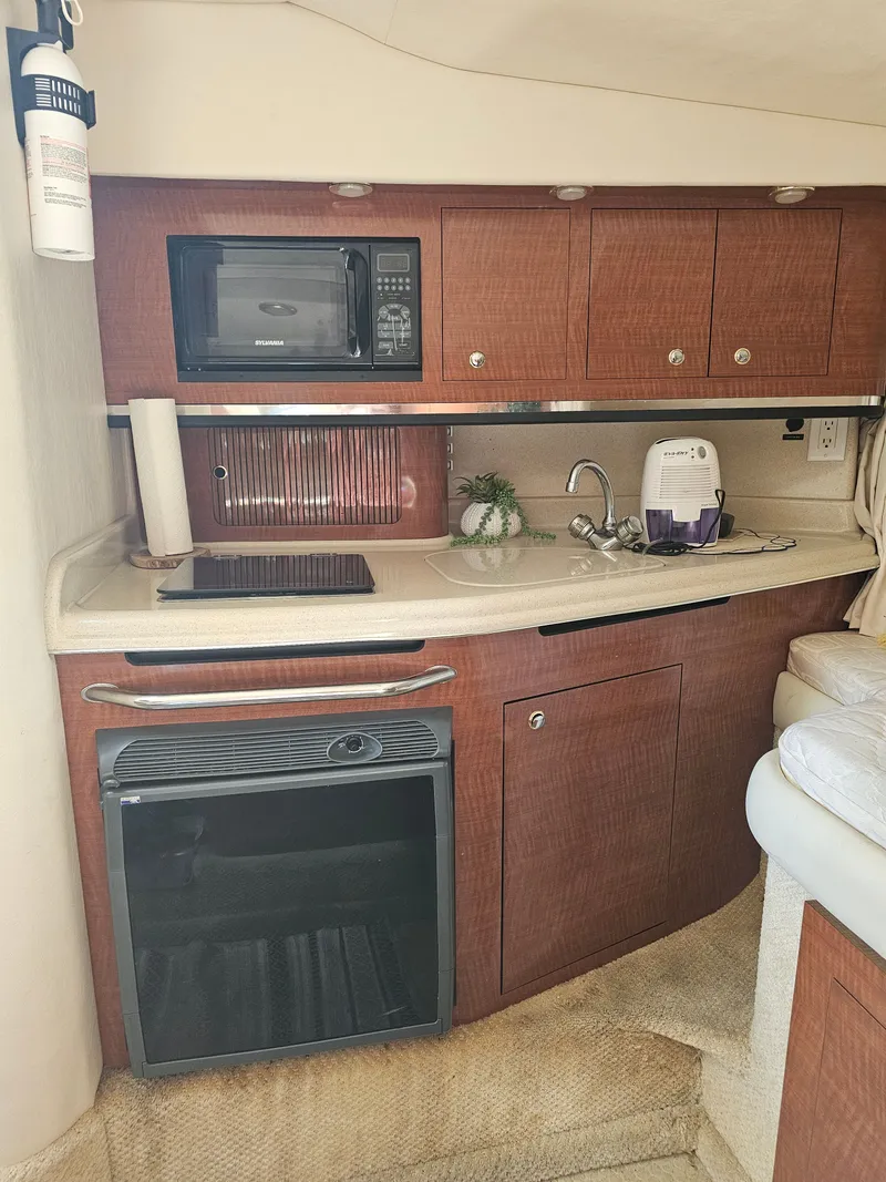 Slide: The Image of Sea Ray 290 Amberjack 2003 - 11