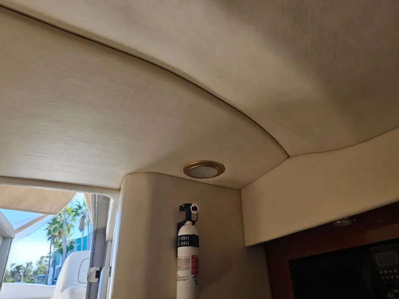 Slide: The Image of Sea Ray 290 Amberjack 2003 - 19