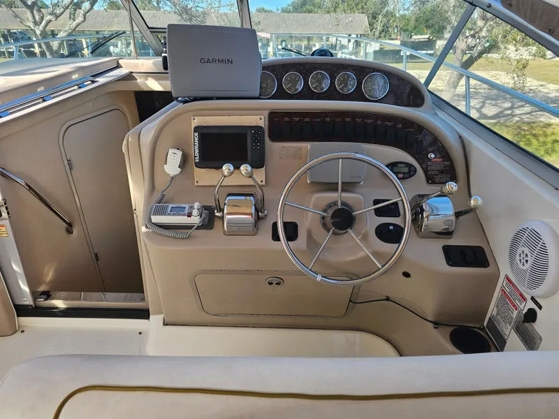 Slide: The Image of Sea Ray 290 Amberjack 2003 - 2