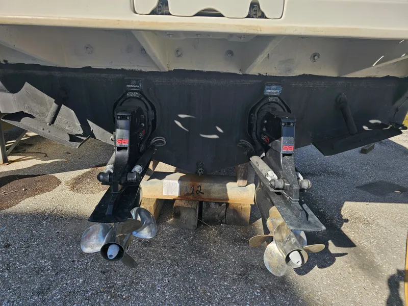 Slide: The Image of Sea Ray 290 Amberjack 2003 - 38