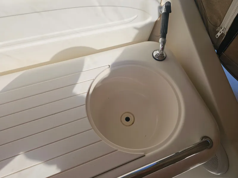 Slide: The Image of Sea Ray 290 Amberjack 2003 - 4