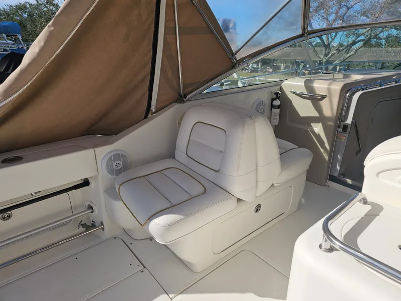 Slide: The Image of Sea Ray 290 Amberjack 2003 - 6