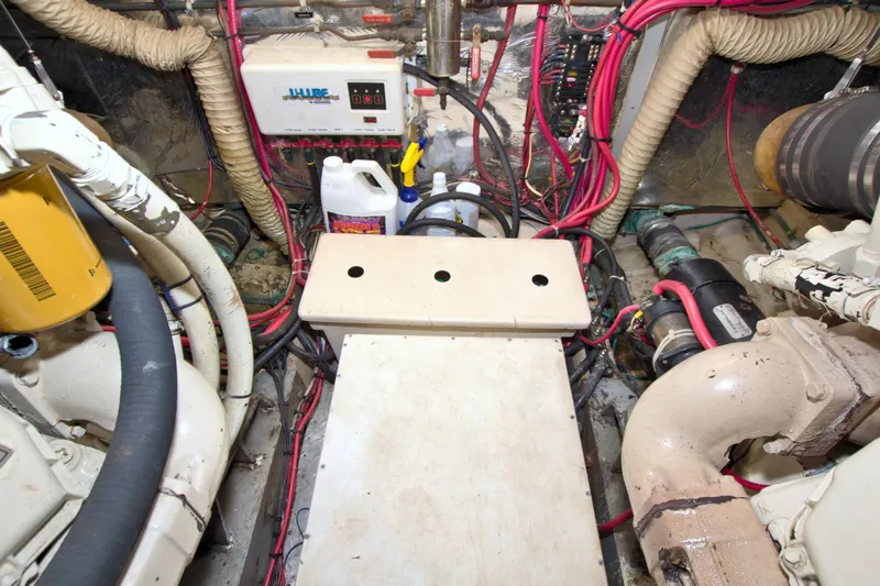 Slide: The Image of Jefferson 42 Sundeck 1987 - 66