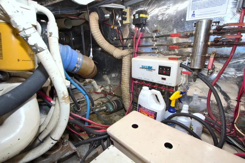 Slide: The Image of Jefferson 42 Sundeck 1987 - 67