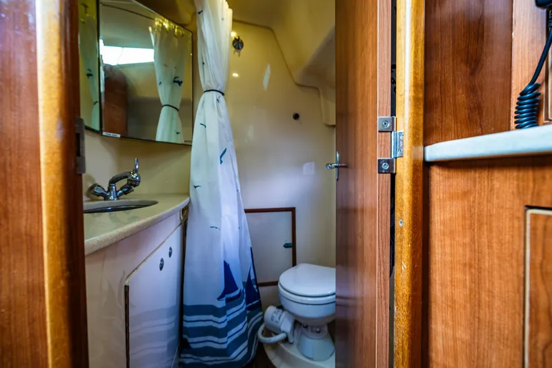 Slide: The Image of Bathroom interior of 2014 Gemini Legacy 35 yacht with shower and sink. - 35