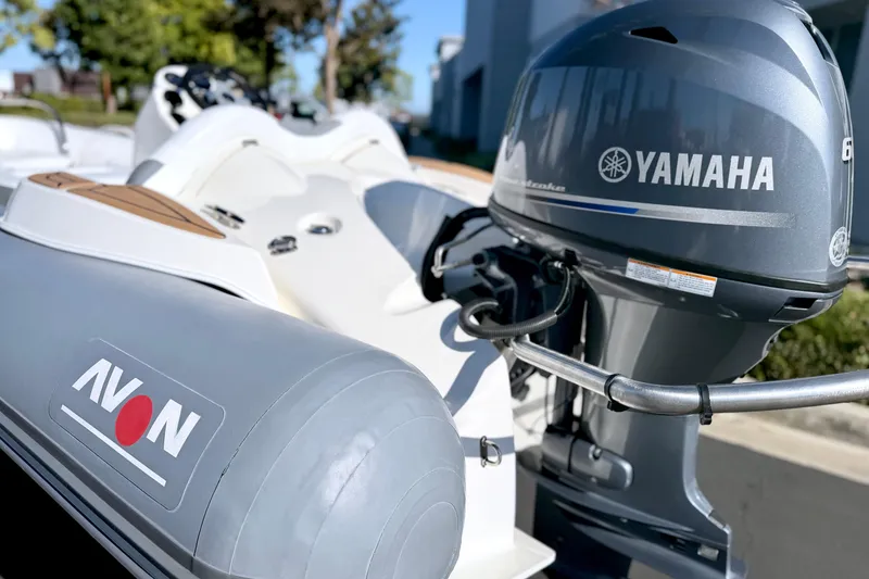 The Image of 2017 Avon Seasport 420 boat with Yamaha outboard motor, close-up view. - 1